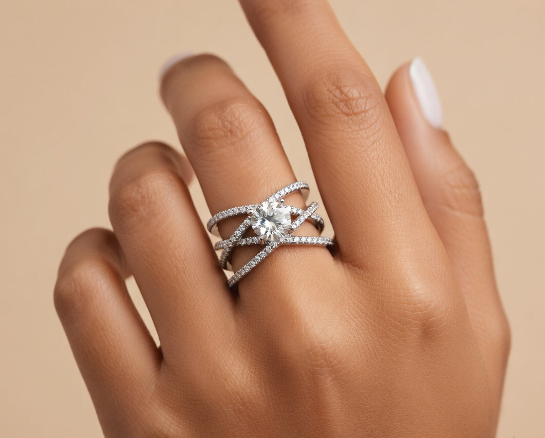 Radiant Criscross Ring