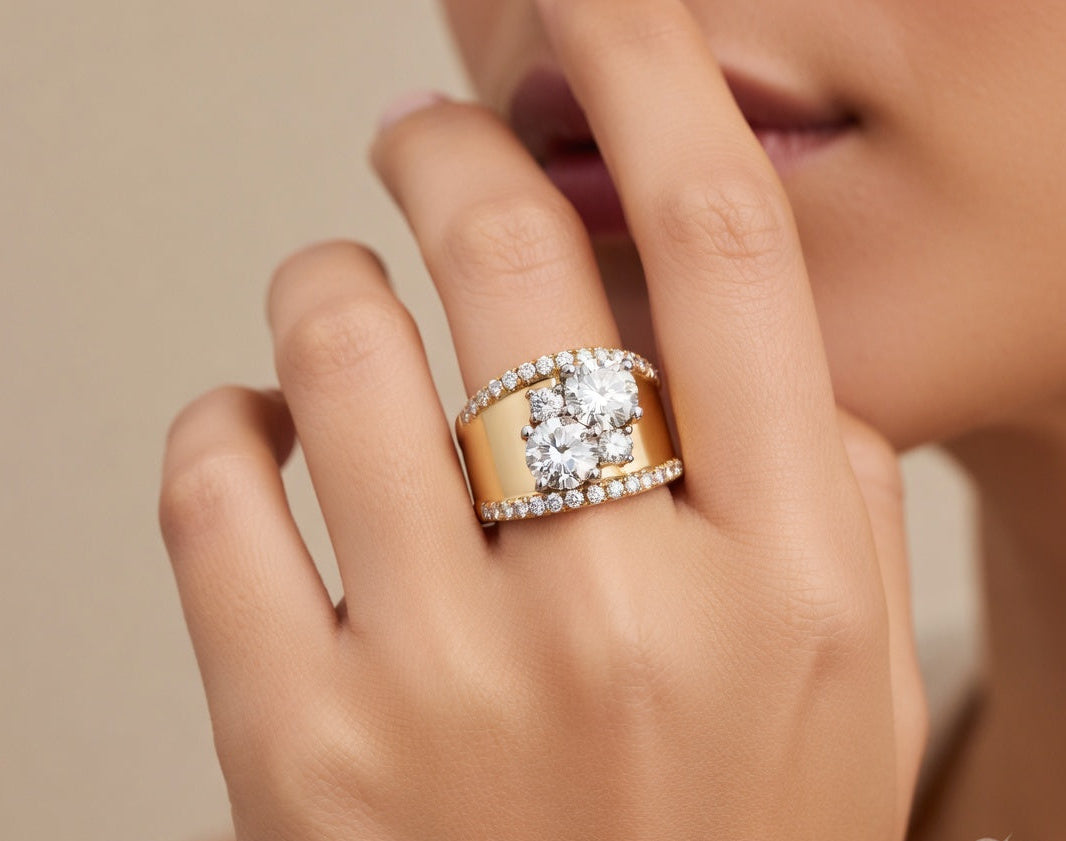 Arrangement of Solitaire Cocktail Ring