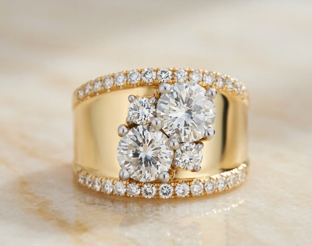 Arrangement of Solitaire Cocktail Ring